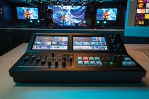 Roland анонсирует VR-400UHD 4K Streaming AV Mixer